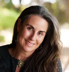 Portrait of Sara Gorr